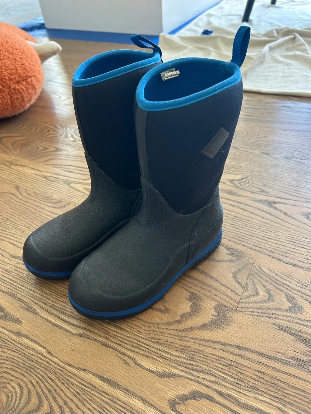 Kids Waterproof Muck Element rain/snow boot